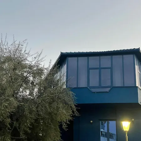 شقة Blue كورتشي